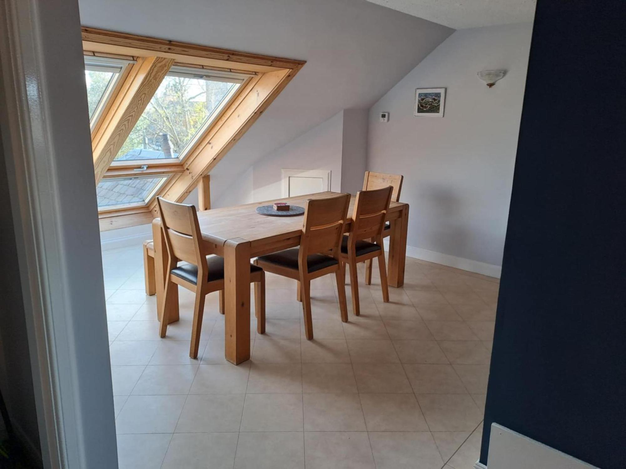 Seaview Apartment *